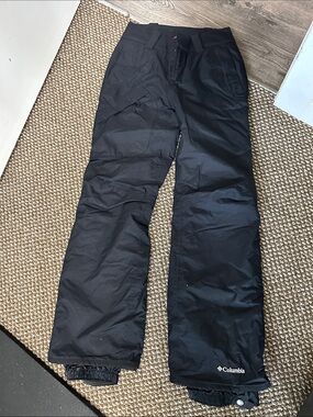 Columbia Women’s Black Snow Pants 018